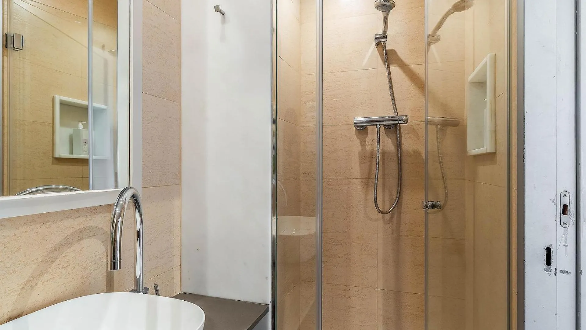 Ab Sagrada Familia Premium Apartment Barcelona Spain